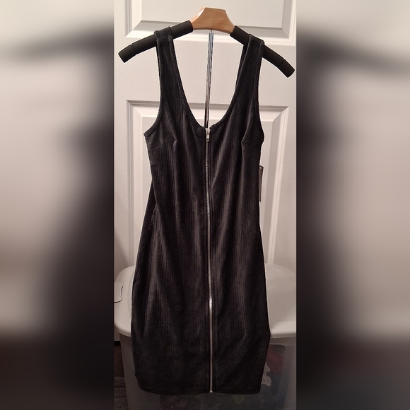 No Boundaries Dresses & Skirts - Women's Black Velour Jumper. Size S, 3-5